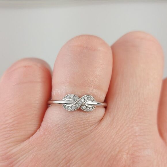 925 Sterling Silver Infinity Ring - Picture 7 of 7